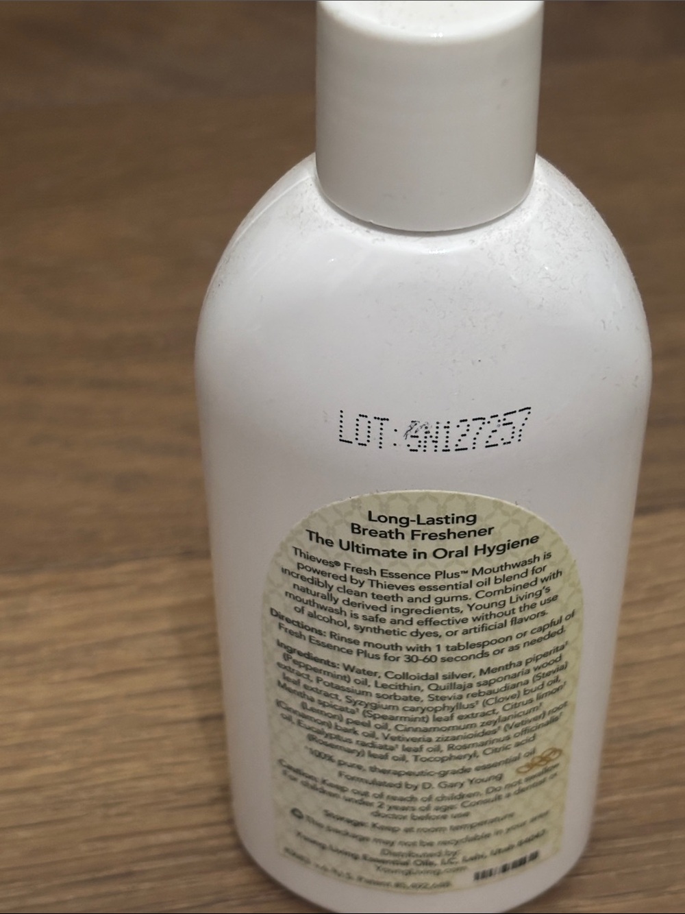 YOUNG LIVING THIEVES MOUTHWASH NWT SEALED BUNDLE2SAVE - Picture 2 of 3